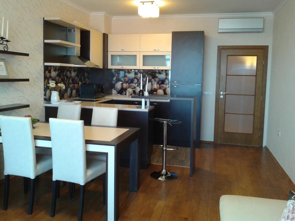Apartment In St. Constantine And Helena Saints Constantine and Helena Exterior foto